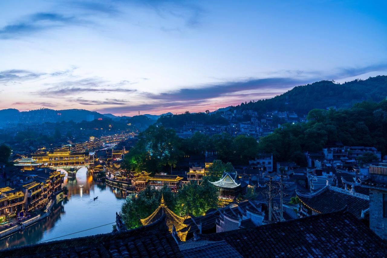 Phoenix Best River View B&B Fenghuang Zewnętrze zdjęcie