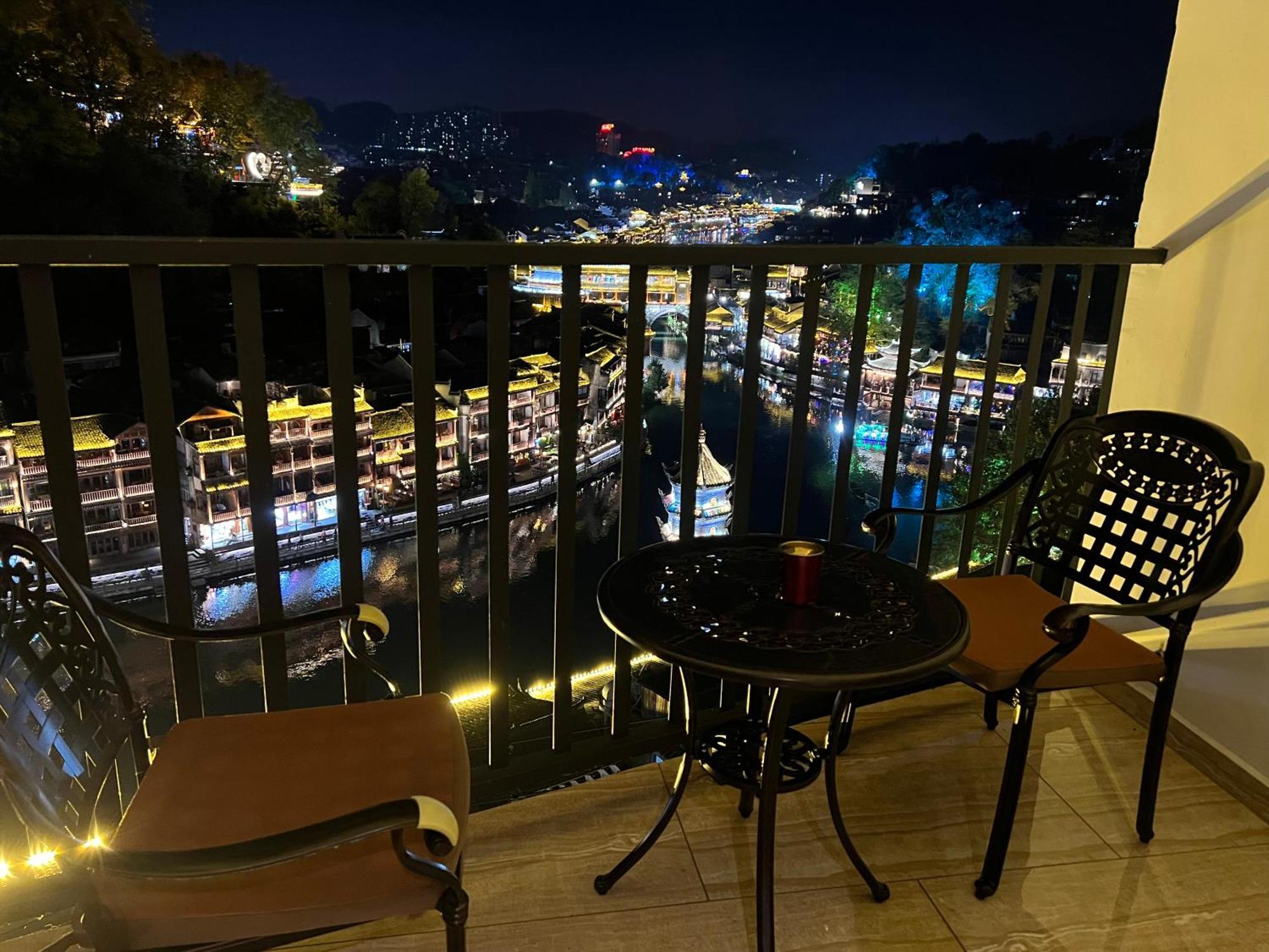 Phoenix Best River View B&B Fenghuang Zewnętrze zdjęcie